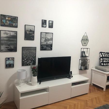 La Madre Apartment Рийека Екстериор снимка