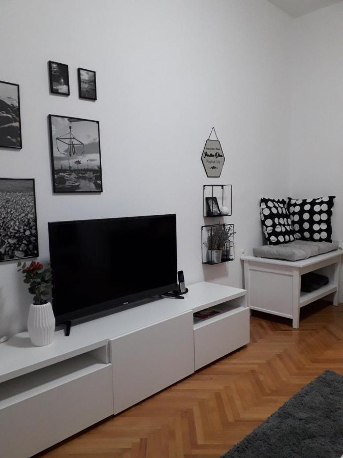 La Madre Apartment Рийека Екстериор снимка