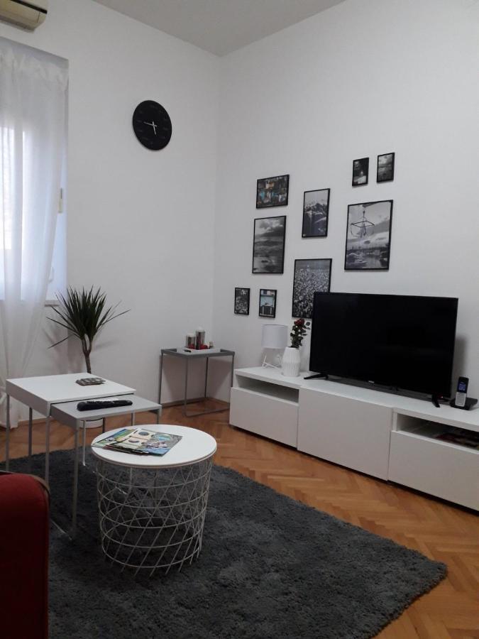 La Madre Apartment Рийека Екстериор снимка